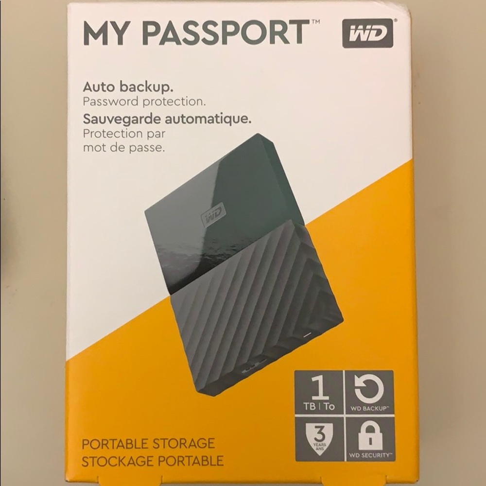 My Passport 1TB external drive western digital New